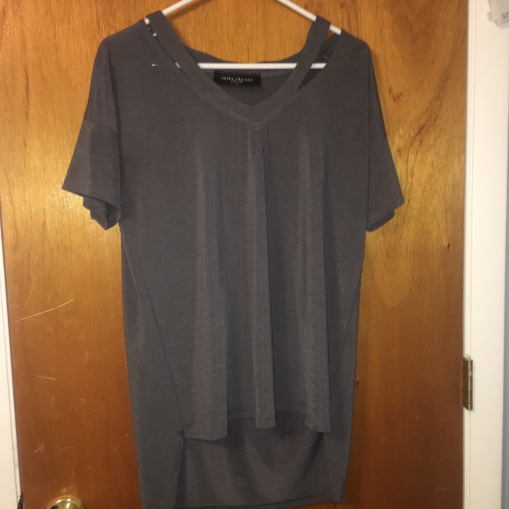 shoulder detail top